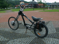 Elektrinis
 dviratis - "Chopper'is"